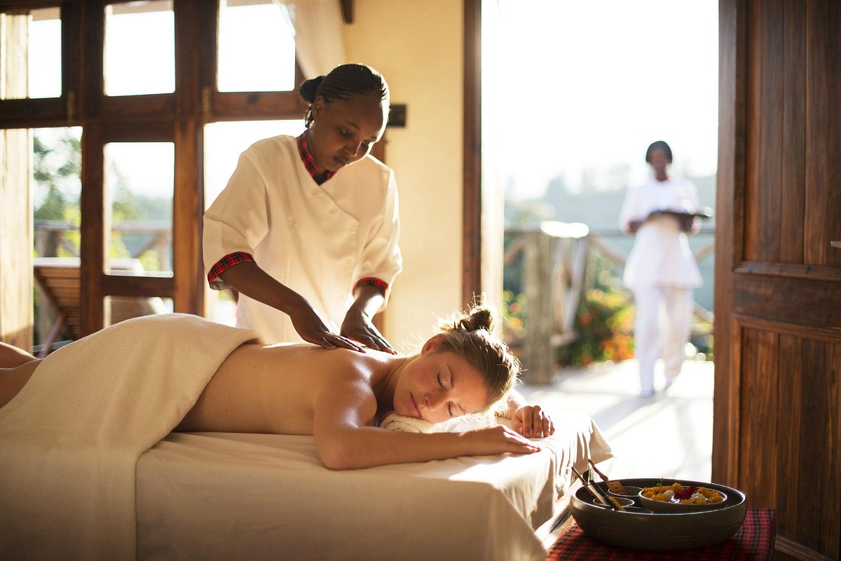 exploreans-ngorongoro