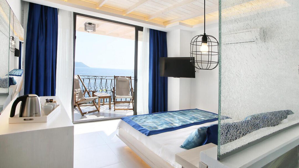 nur beach inside