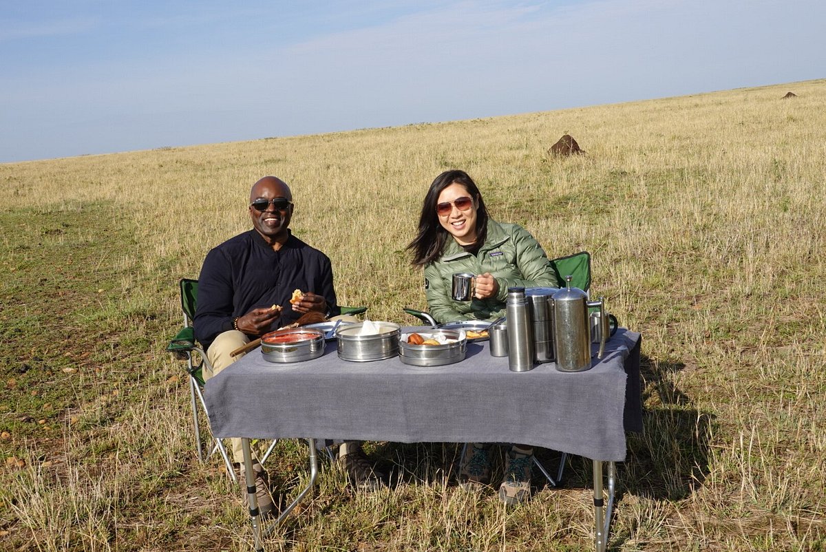 sayari-camp-asilia- bush picnic