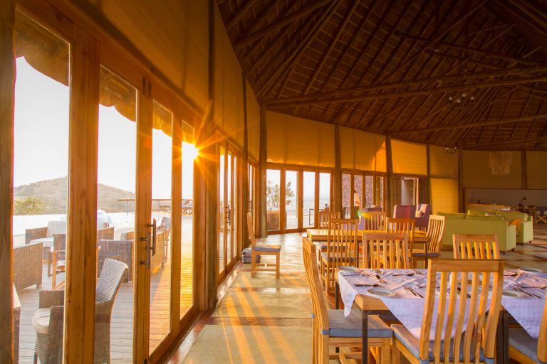 lahia tented lodge - Central Serengeti