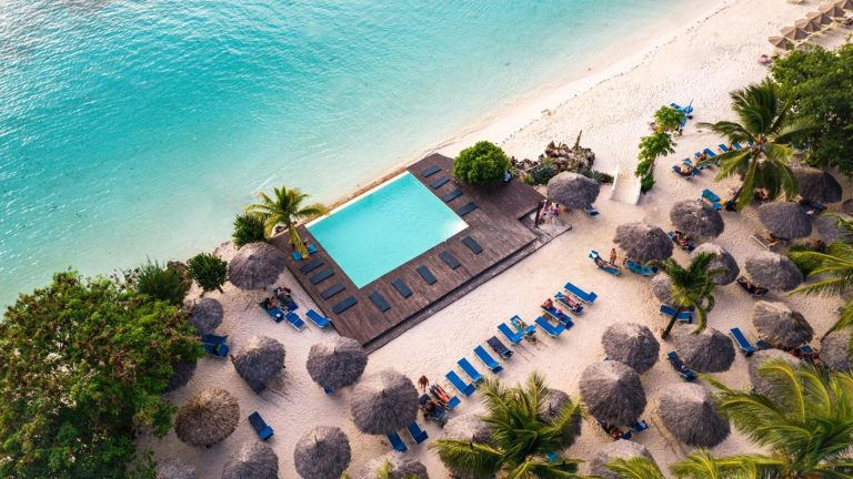my-blue-hotel-nungwi-zanzibar-beach