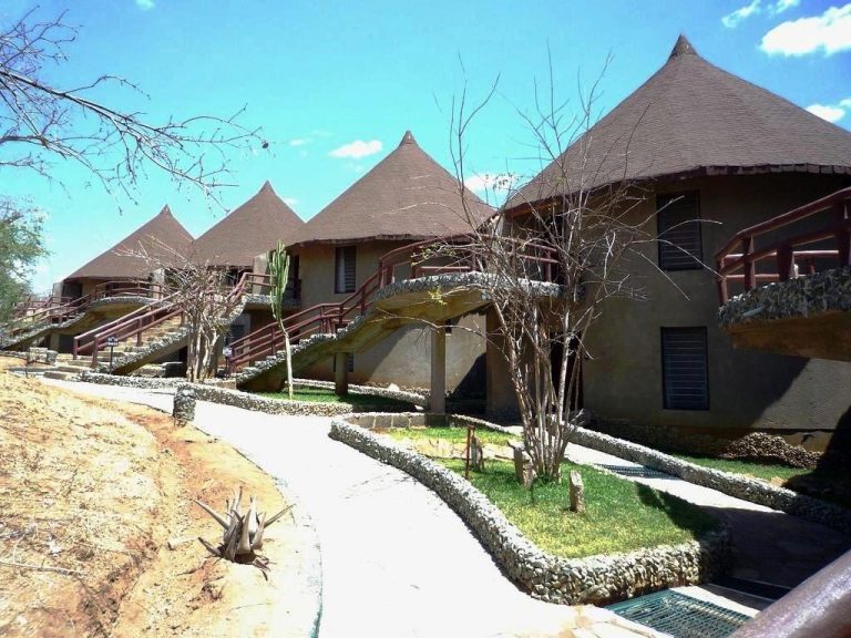 sopa lodge